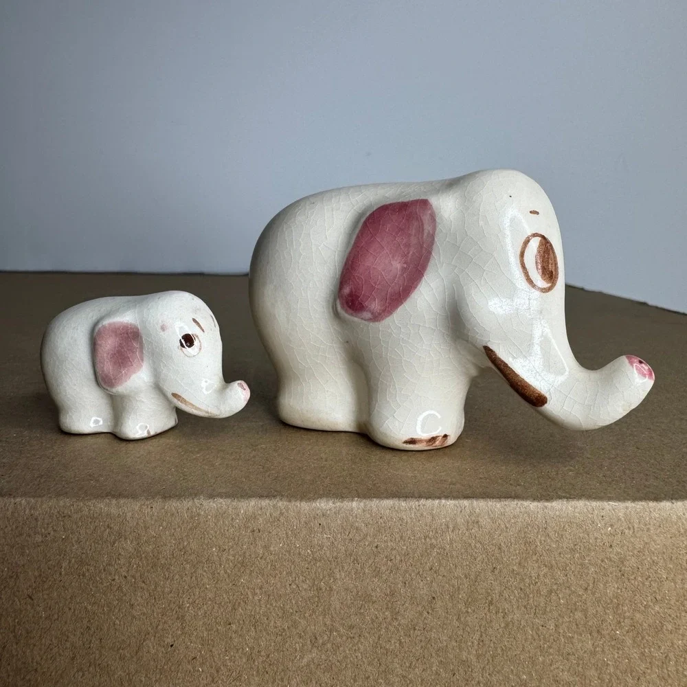 Vintage Ceramic Elephant Figurine‎ Set Mother Baby Pink Ears Crackle Glaze